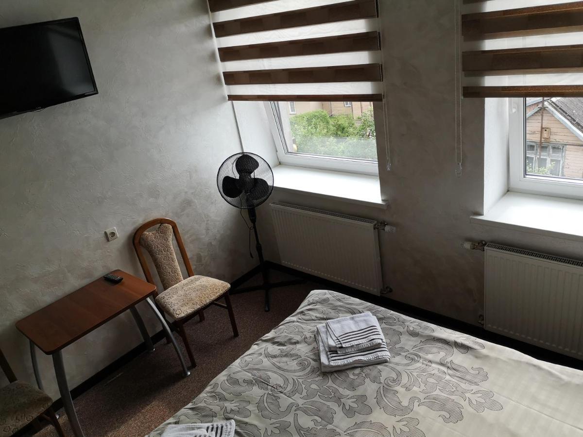 Bed and Breakfast Pas Neriju Skuodas Esterno foto